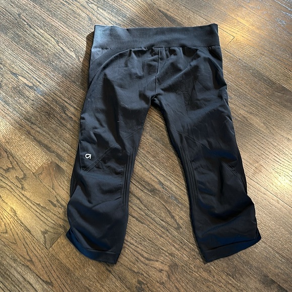 Gap Fit Motion Leggings Black Crop Cropped XL Ruched EUC - Picture 9 of 9